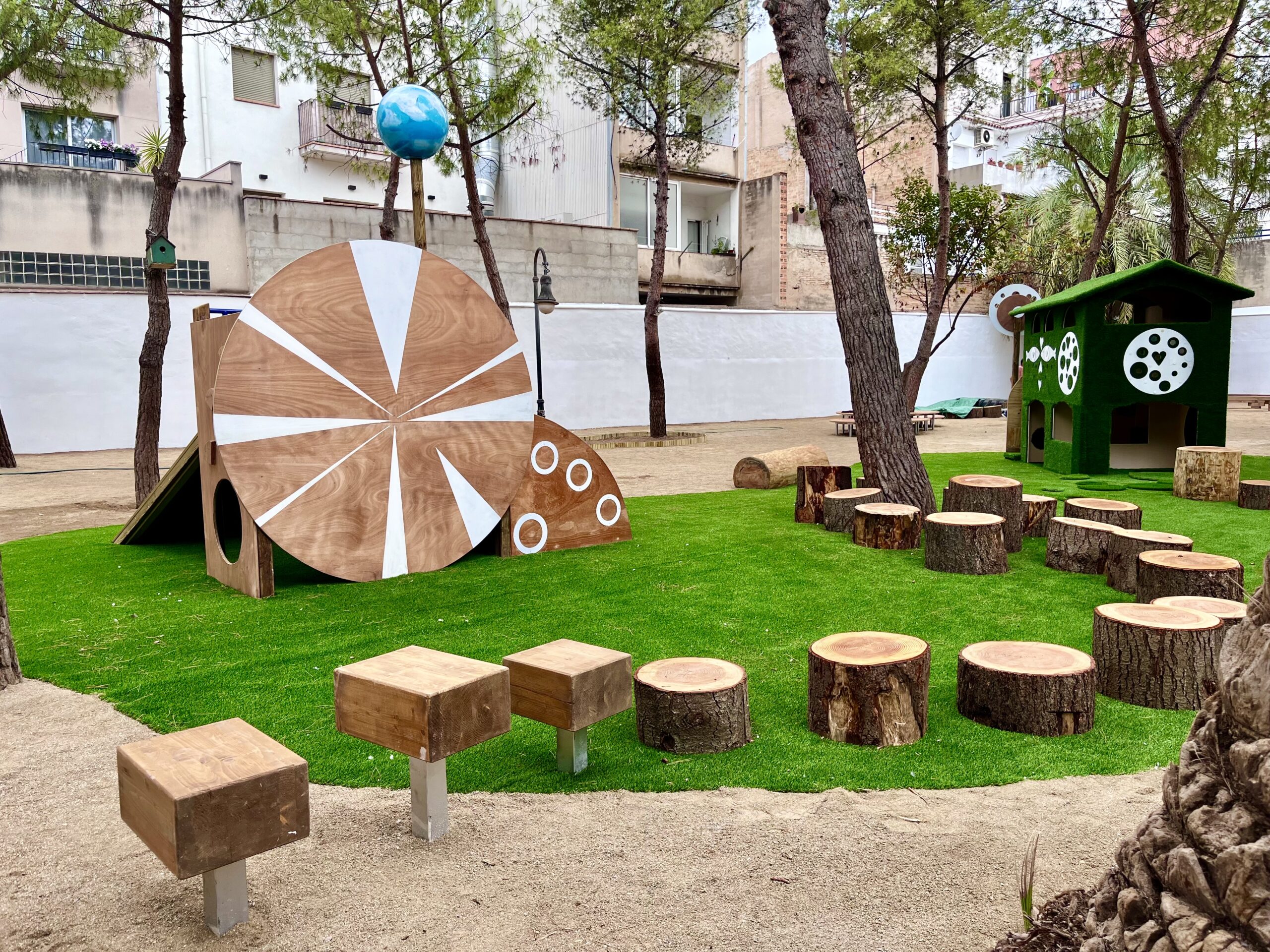 reforma de patios de colegio creativos