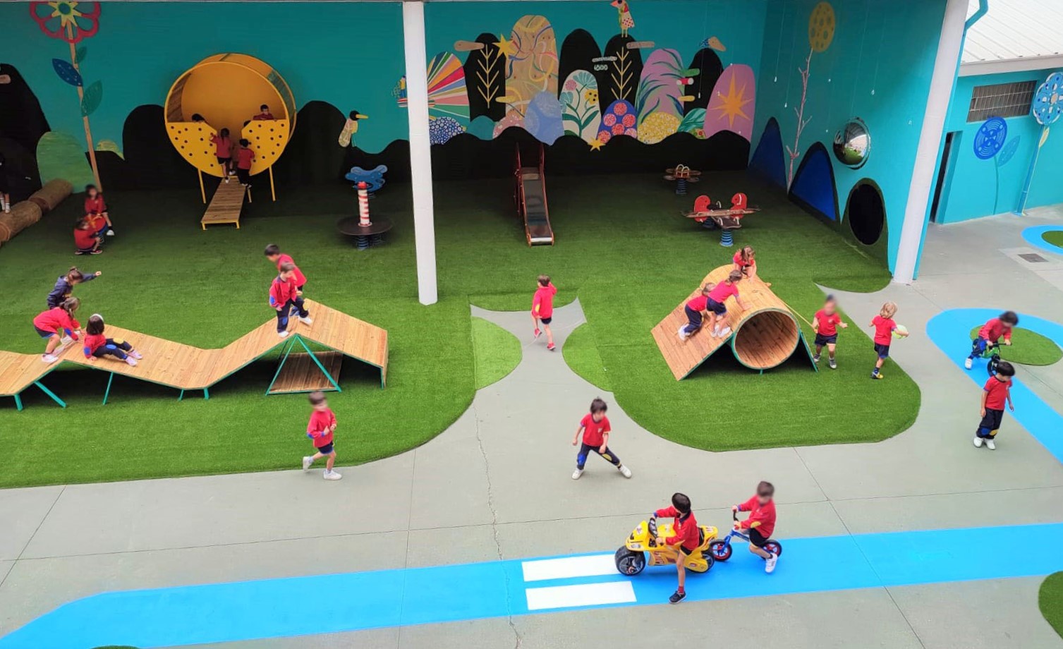 patio-de-colegio-creativo-reforma-empresa-TOC-10