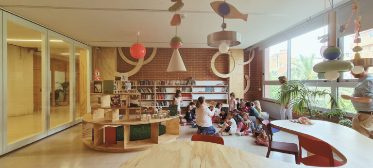 Lee más sobre el artículo Un mar de letras